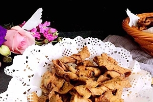 ?炸麻葉用什么水和面？面粉還是淀粉還是木薯粉