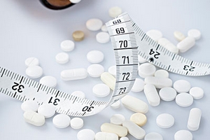 葉酸要吃多久？孕期葉酸補充量