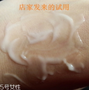 自然堂乳液怎么打開？按壓不出來(lái)不要著急