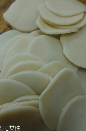 油角的皮要怎樣才松脆？關(guān)鍵看火候和時(shí)間