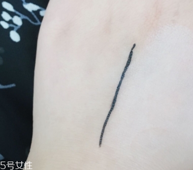 自然堂粉底液多少錢？打造無暇底妝