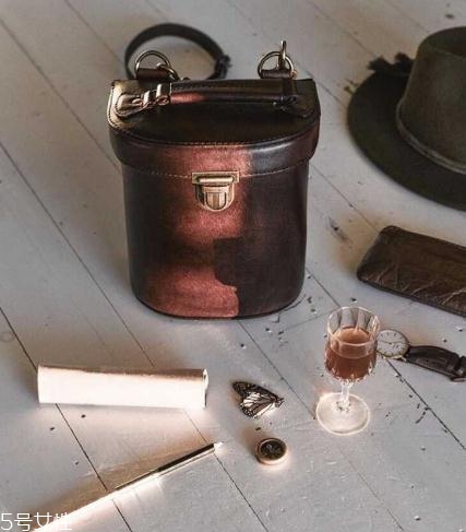 beara beara包包多少錢？英國(guó)復(fù)古純手工包包