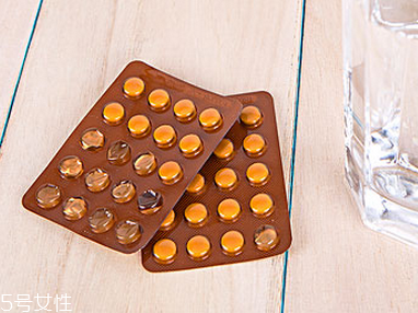 葉酸和鈣片可以同時(shí)吃嗎？葉酸和鈣片同吃無害