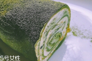 抹茶毛巾卷做法 ins上的網(wǎng)紅毛巾卷原來這么簡(jiǎn)單