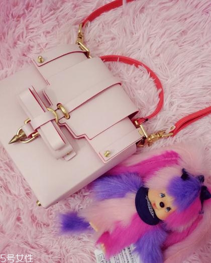 niels peeraer哪國的？美到犯規(guī)的少女心包包