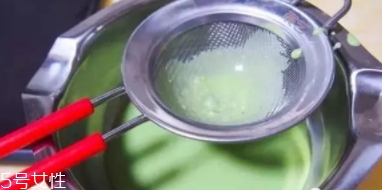 抹茶毛巾卷多少錢一個(gè)？ins上的最紅抹茶甜點(diǎn)