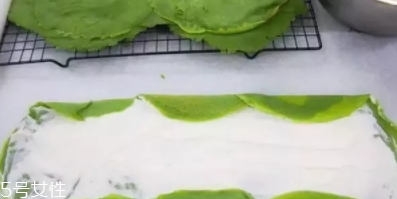 抹茶毛巾卷多少錢一個(gè)？ins上的最紅抹茶甜點(diǎn)