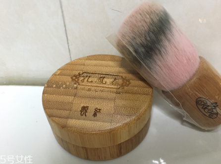 孔鳳春彩妝有哪些好用？國(guó)貨經(jīng)典