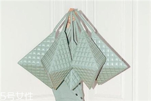 mlouye是哪個(gè)國家的牌子？值得收藏的設(shè)計(jì)感包包