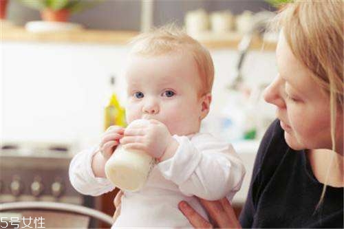 給寶寶斷奶要怎樣做才好？斷奶五大注意事項