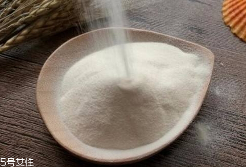 魚(yú)膠粉可以用什么代替 魚(yú)膠粉布丁步驟