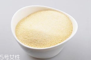 魚(yú)膠粉可以用什么代替 魚(yú)膠粉布丁步驟