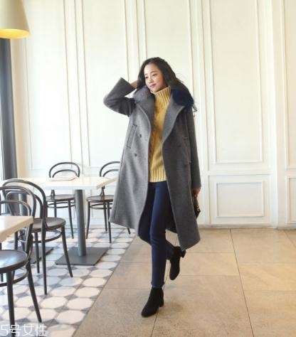 深灰色大衣怎么搭配？極致低調(diào)的時(shí)髦