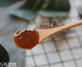 麥盧卡蜂蜜有什么驚人功能？?jī)?nèi)服外敷功能強(qiáng)大