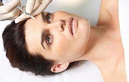 玻尿酸隆鼻怎么快速消腫？玻尿酸隆鼻不可捏鼻梁