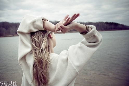 脖子后面有痣代表什么？10大身體缺陷是好事