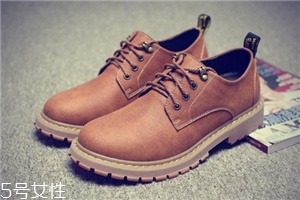 瘋馬皮可以上油嗎？瘋馬皮這樣打理準(zhǔn)沒(méi)錯(cuò)