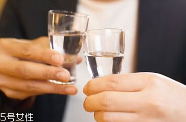 喝酒致癌的真相是什么？乙醛致癌太可怕