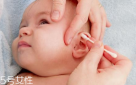 耳屎很黏是什么原因造成的？基因遺傳決定的