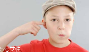 耳屎很黏是什么原因造成的？基因遺傳決定的