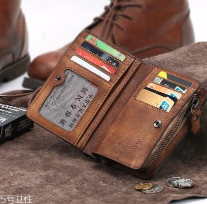 植鞣皮怎么保養(yǎng)？復古風必備的錢包款式