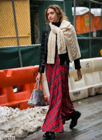 冬天穿什么裙子好看？做一個(gè)精致的豬豬女孩