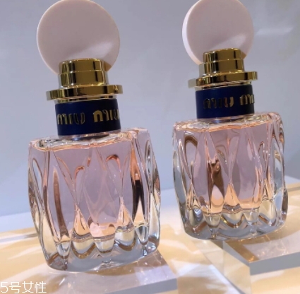 miumiu2018粉色香水好聞嗎？和舊款香水哪個更好聞