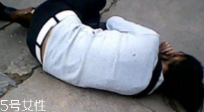 癲癇發(fā)作時怎么辦？讓他安靜地做一個抽搐的患者