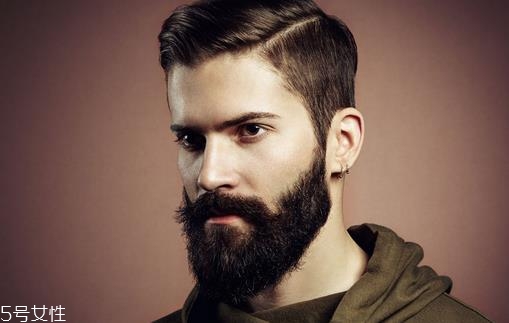 如何從男人的胡子看出疾??？胡子顏色是關鍵