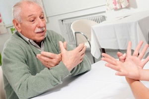 癲癇發(fā)作時(shí)怎么辦？讓他安靜地做一個(gè)抽搐的患者