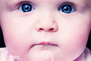 怎樣應(yīng)對寶寶口臭問題？體內(nèi)外調(diào)節(jié)是關(guān)鍵