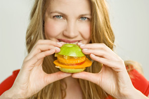 吃哪些水果對頭發(fā)有好處？給頭發(fā)吃點水果