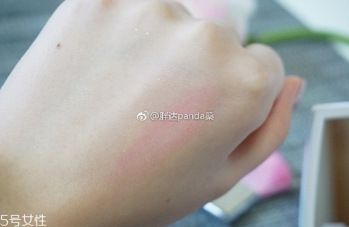 迪奧春季限定櫻花腮紅好用嗎？顏值即正義