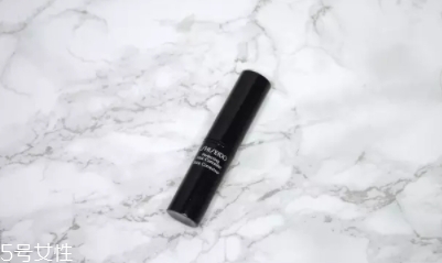 遮瑕棒和遮瑕液哪個(gè)好？遮瑕力度有區(qū)別