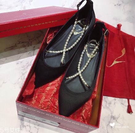 rene caovilla是什么牌子？足尖的奢華藝術品