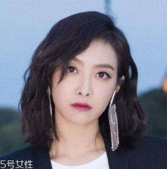 2018開(kāi)年爆款色莓果紫，怎么涂更美？