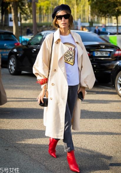 大紅色鞋子怎么搭配？冬季也要時尚大氣