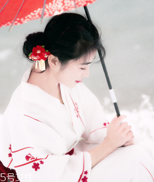 鹿胎膏會(huì)發(fā)胖嗎？鹿胎膏無(wú)致胖風(fēng)險(xiǎn)