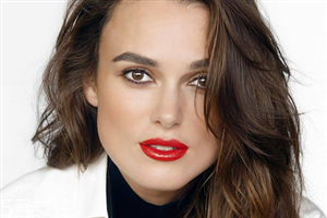 香奈兒唇釉738好看嗎？香奈兒唇釉738試色