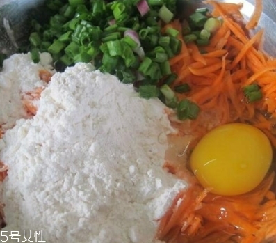 蘿卜丸子用什么蘿卜好？青蘿卜胡蘿卜白蘿卜