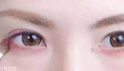 兔子腮紅怎么畫才可愛？中年少女必備腮紅畫技