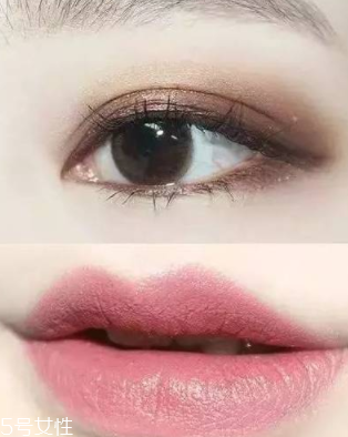 質(zhì)感大地色眼妝怎么畫？畫好了你就是女王