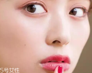 2018開(kāi)運(yùn)妝容怎么化？精致幸福桃花妝get