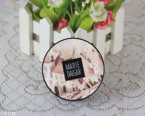 瑪麗黛佳光影戲法高光粉好用嗎？絕對(duì)是一生推的良心國(guó)貨