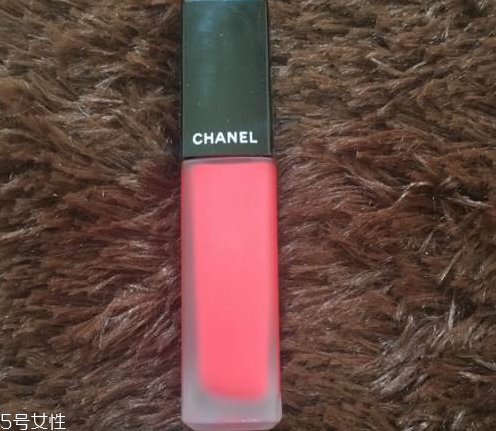 香奈兒豆沙色唇釉是幾號？廣受好評的香奈兒唇釉