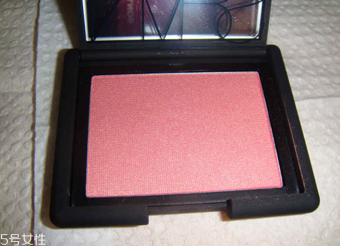 nars腮紅哪個色系顯白？nars腮紅全試色