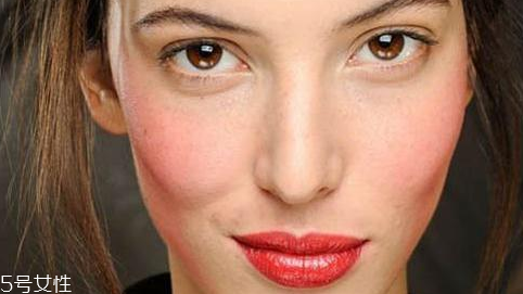 黑皮膚用什么顏色的腮紅？腮紅的作用