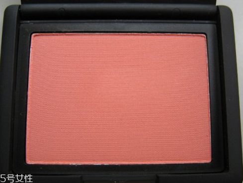 nars腮紅哪個色系顯白？nars腮紅全試色