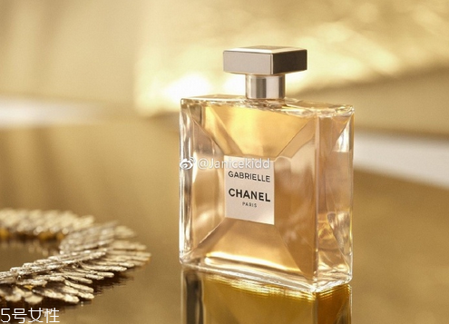 香奈兒嘉柏麗香水多少錢一瓶？女人最愛的香奈兒香水推薦
