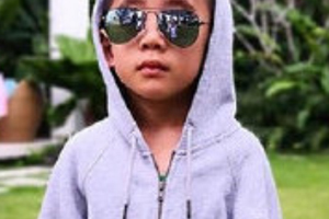 Jasper戴墨鏡，這樣扮酷讓孩子更自信！